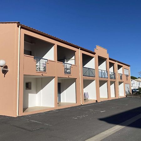 Studio Confort 2* Avec 2 Parkings Prives, Proche Thermes, Calme Et Bien Equipe - Balaruc-Les-Bains - Fr-1-553-114 Exterior foto